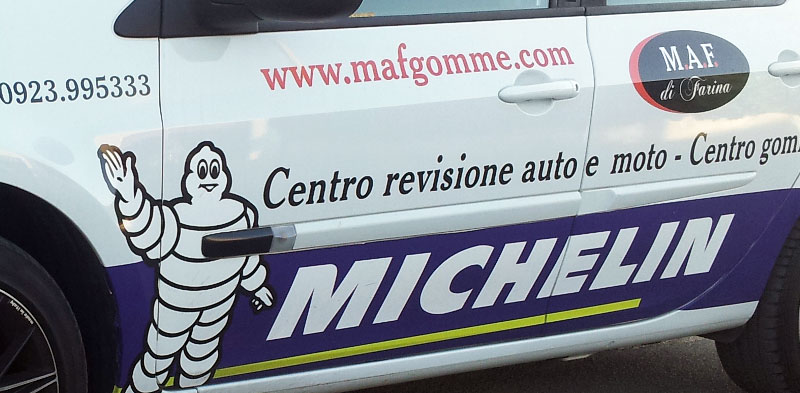 Auto di cortesia